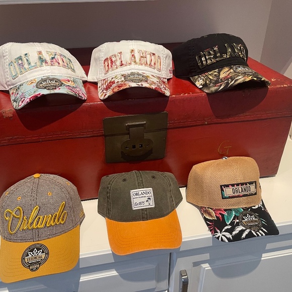 JERRY LEIGH PREIUM UNISEX BASEBALL HATS BUNDLE OF 6 - BRANDNEW - Picture 1 of 1